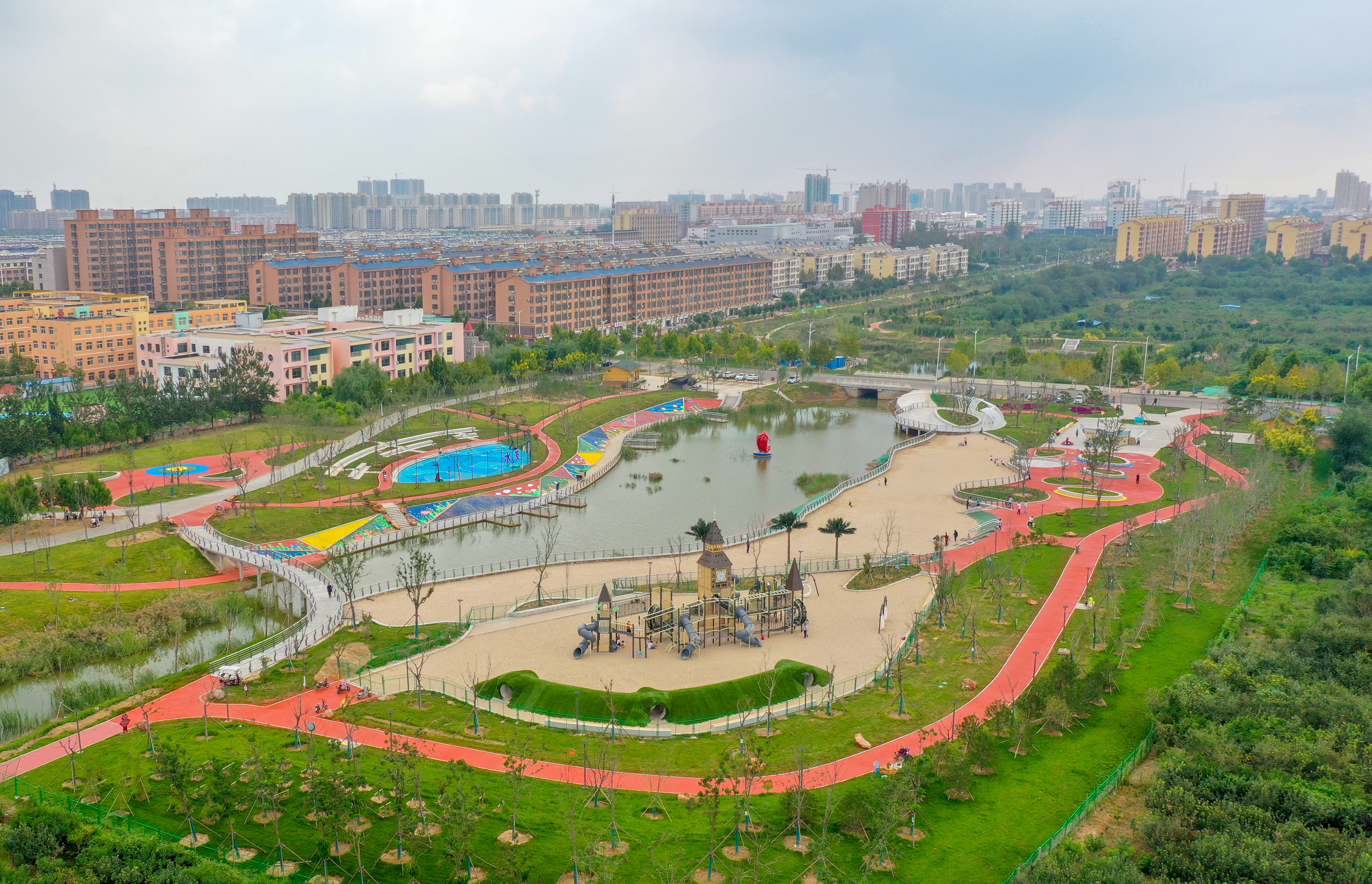 1723595417969.jpg 利城河治理后.jpg